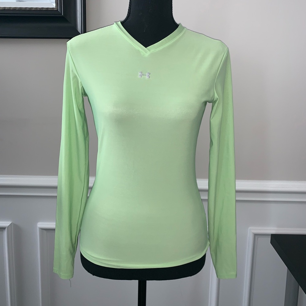 Under armour long sleeve- Medium